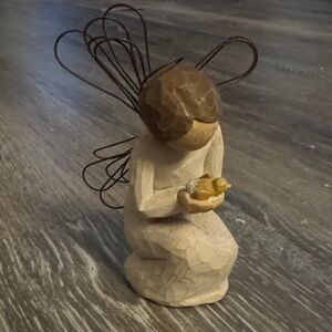 Willow Tree "Angel of Miracles"